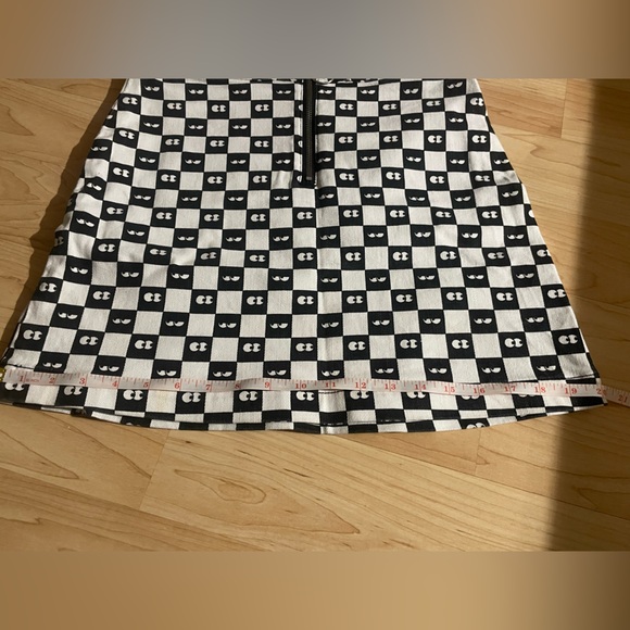 Vans x Lazy Oaf Skirt - Picture 4 of 7